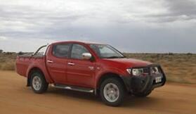 四驅越野-榆林商務租車